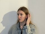 AmiEllert shows