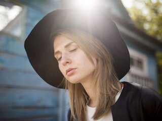 BrightSara hd